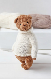 Crochet pattern Teddy Bear with a sweater