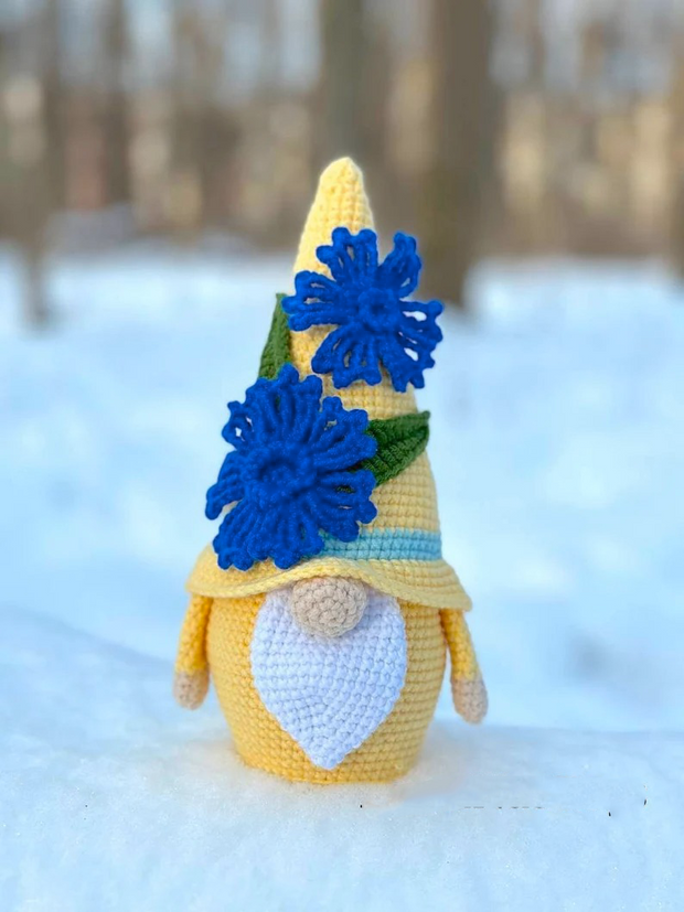 5 in 1 Flower gnomes crochet pattern