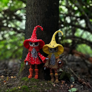 Hatlings, Halloween decor