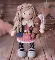 Romantic doll pattern