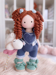 Rebeca doll amigurumi pattern