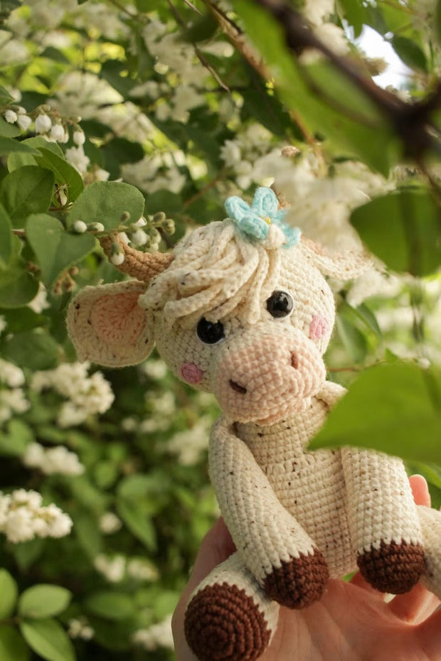 Crochet bull pattern