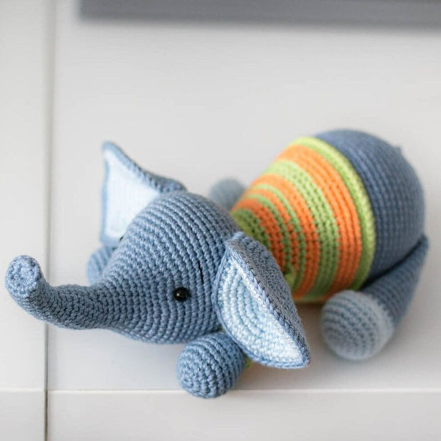 Amigurumi elephant crochet pattern