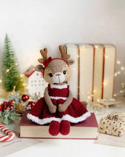 Crochet pattern the Christmas Hind