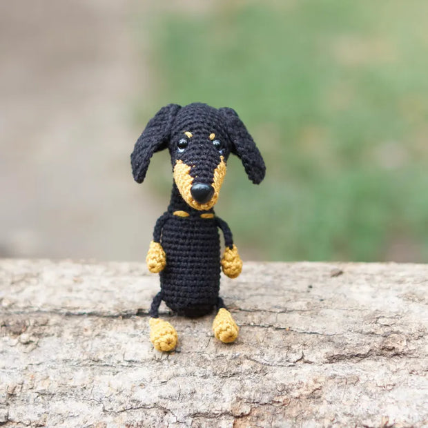 Crochet PATTERN keychain Dachshund