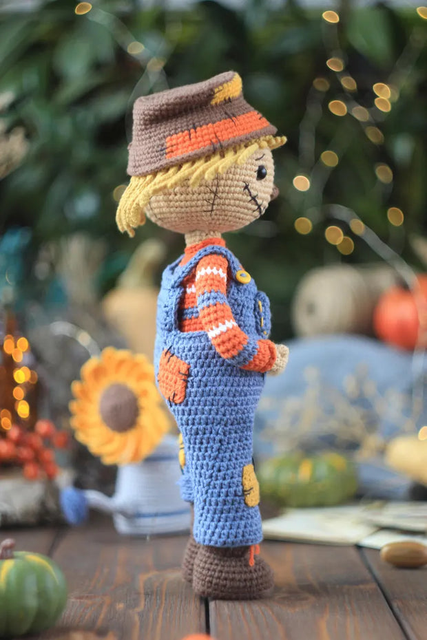 crochet scarecrow pattern with removable clothes