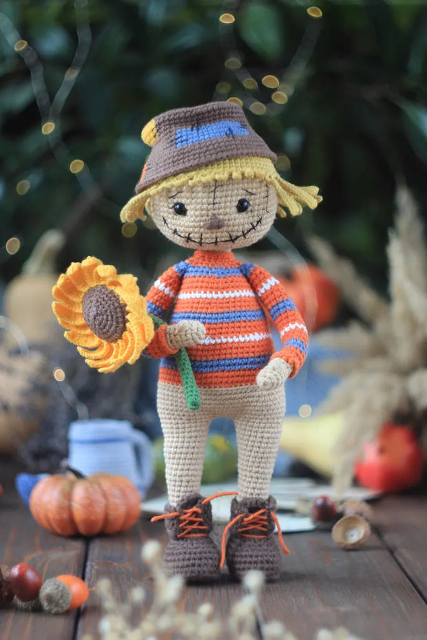 crochet scarecrow pattern with removable clothes